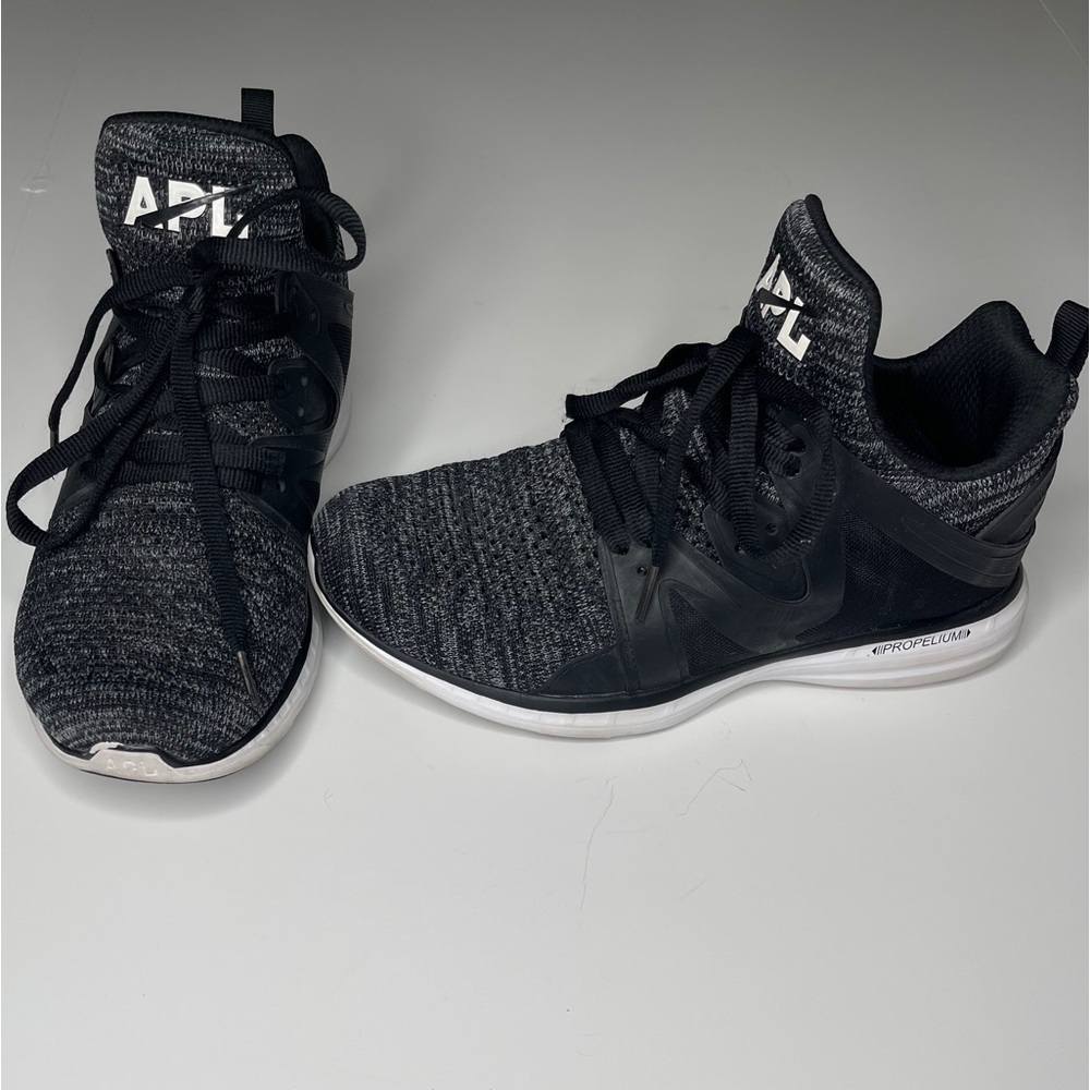 $200 APL 8.5 Ascend Sneakers Propelium TechLoom Lace Up Support Lululemon - Picture 2 of 6